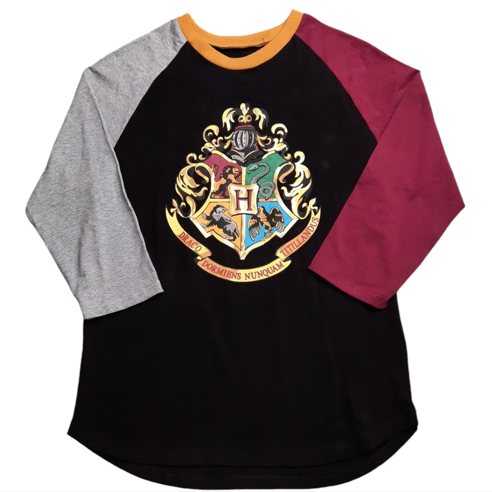 Wizarding World of Harry Potter Hogwarts Crest Raglan Tee SZ Unisex M